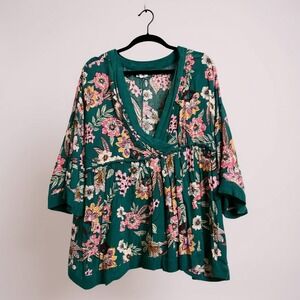Floral Print Teal Surplice‎ Wrap Blouse 1X By Maurices With 3/4 Sleeves & Empire